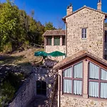 Appartement In With Pool
