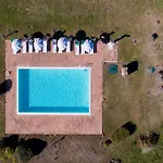 Appartement In With Pool
