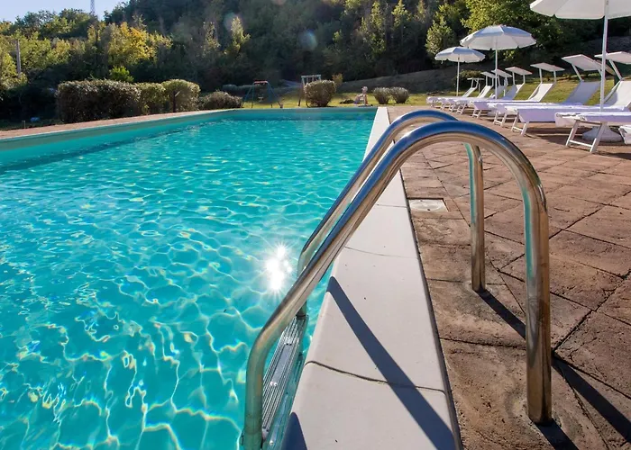 In With Pool * Assisi